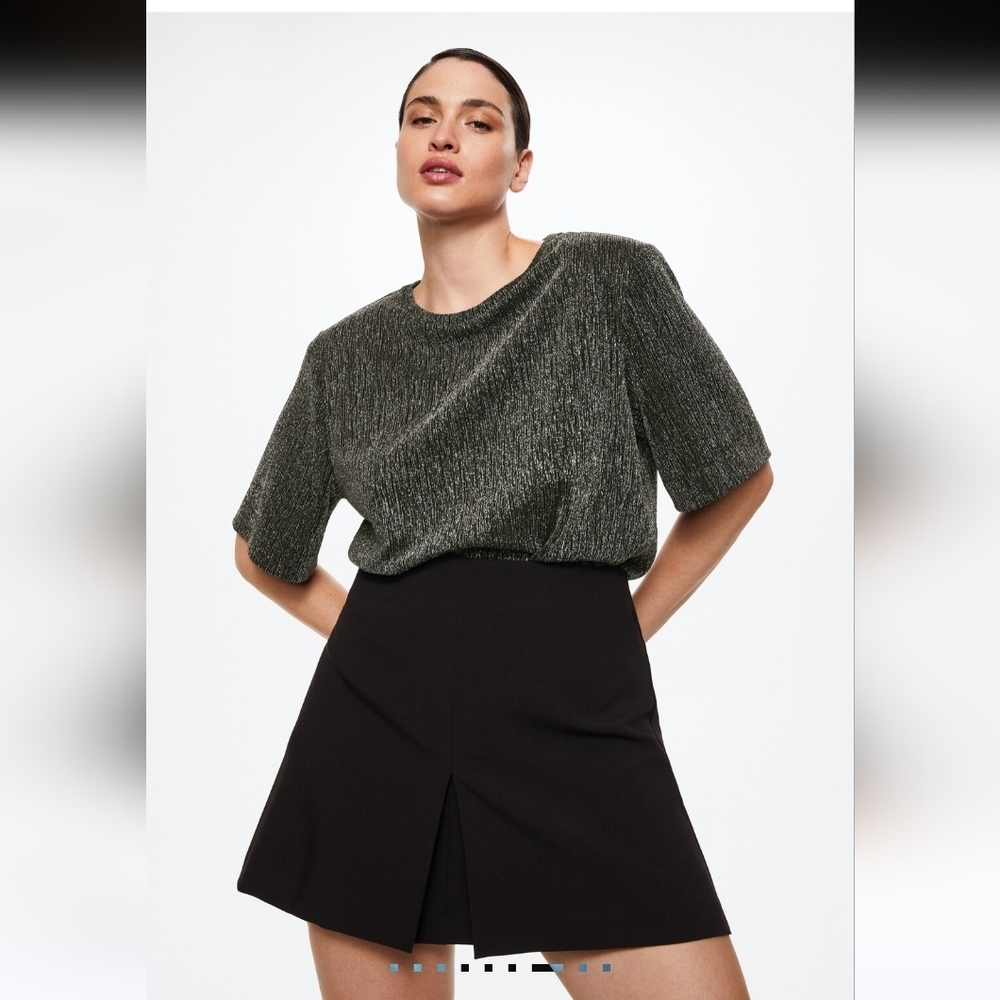 Black and Gray Women's Top